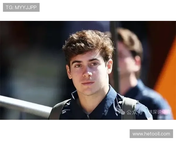 阿尔瓦雷斯与科拉平托联手演绎消炎药广告